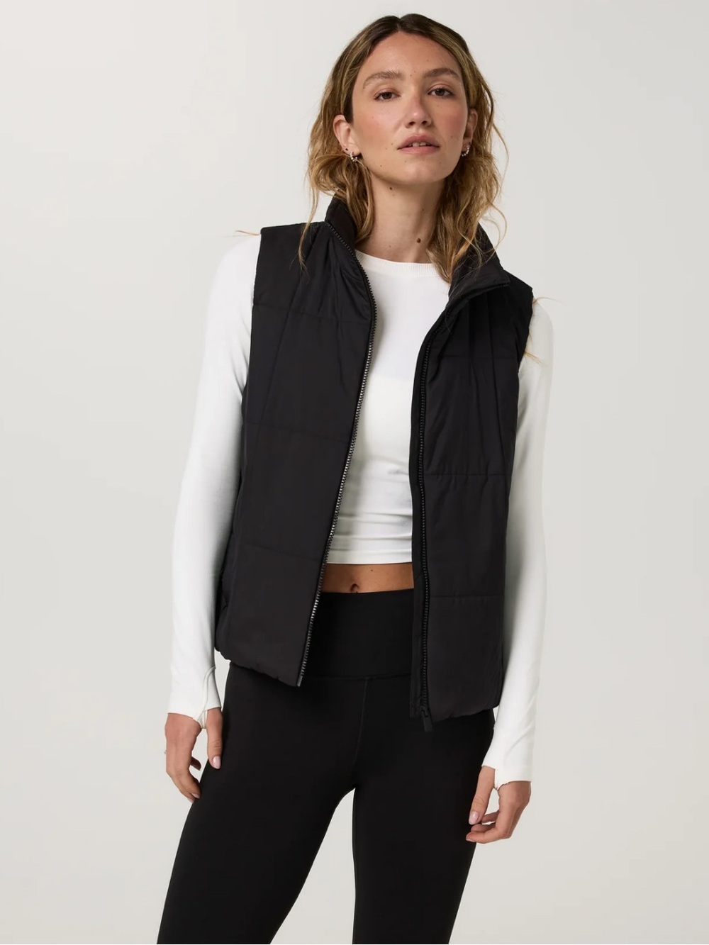 Vuori Canyon Insulated Sporty puffer Vest black NEW